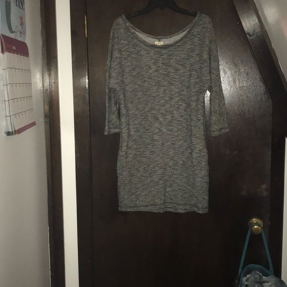 Boat neck light grey dress with pockets!! - Picture 2 of 2
